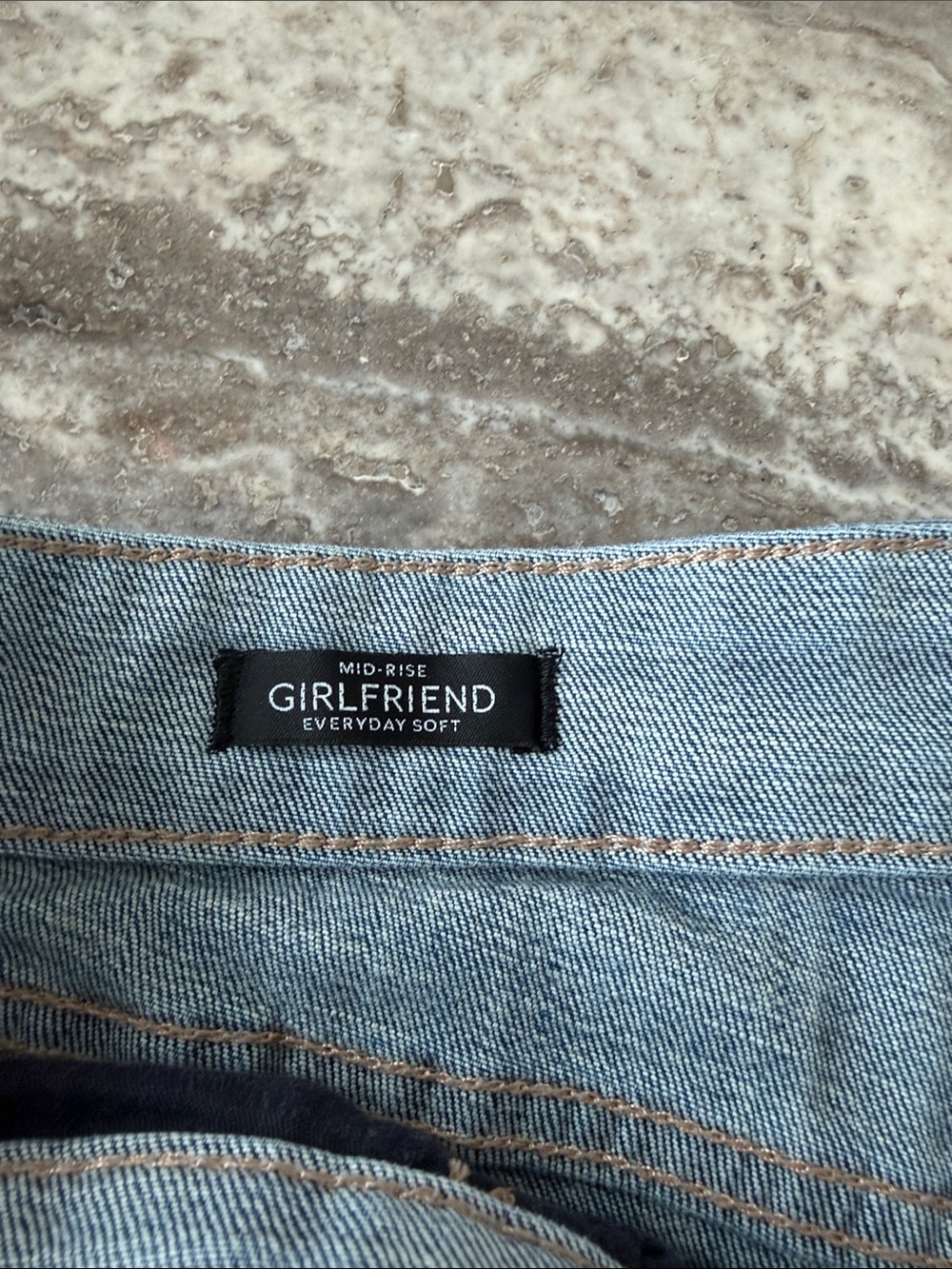 White House Black Market Girlfriend jeans, size 10, mid rise - Picture 3 of 5